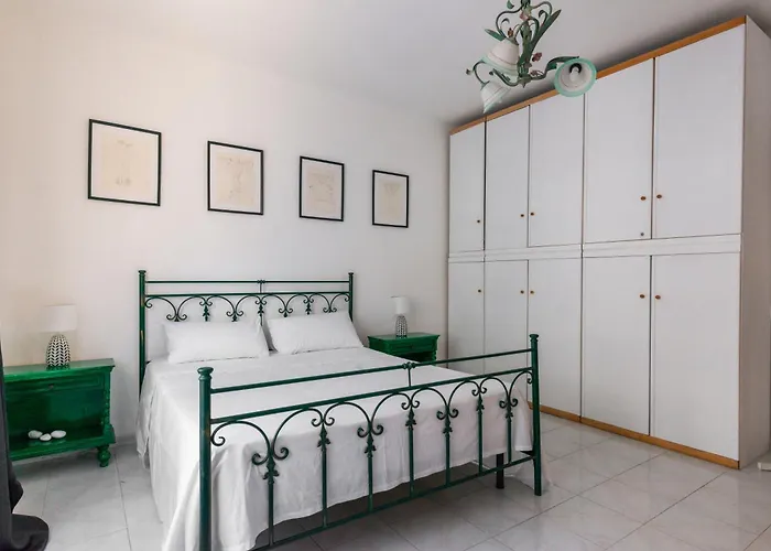 Downtown Flat Historic Reggio Reggio di Calabria