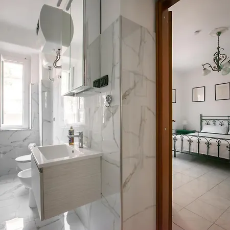 Downtown Flat Historic Reggio レッジョ・ディ・カラブリア