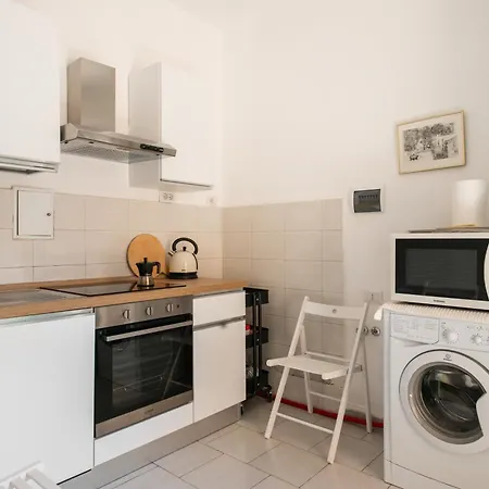 Downtown Flat Historic Reggio Апартаменты