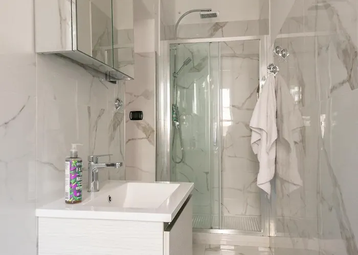 Downtown Flat Historic Reggio Апартаменты Реджо-ди-Калабрия